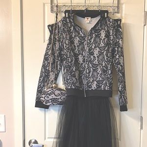 Black and White Blazer w/ Embroidered, Cameo Design